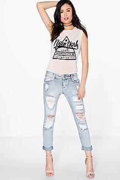 Boohoo Eve Light Wash Distressed Boyfriend Jeans