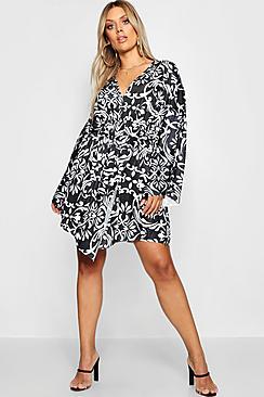 Boohoo Plus Kimono Detail Dress