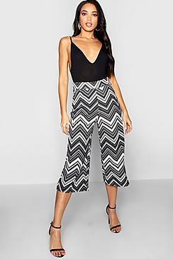 Boohoo Chevron Print Wide Leg Culotte