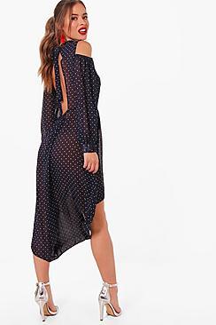 Boohoo Petite Olivia Open Back Spot Print Dress