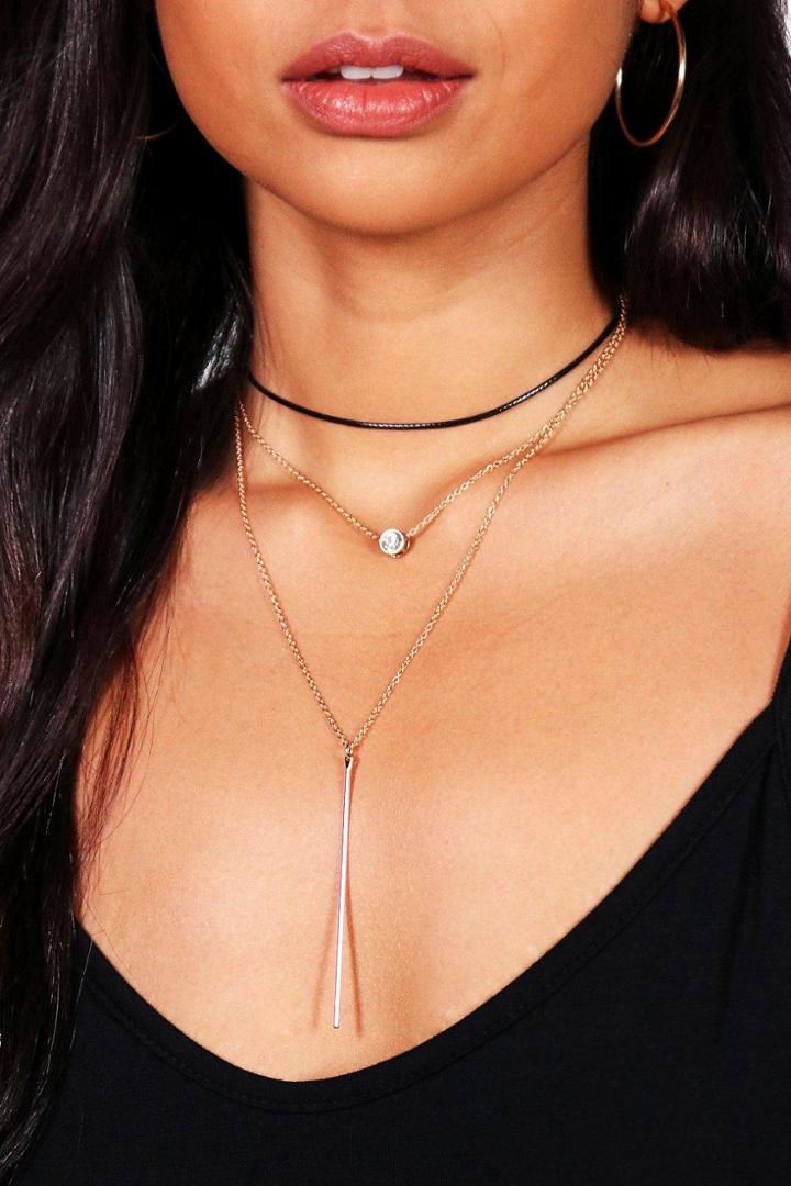 Boohoo Sophie Layered Plunge Choker Set Gold