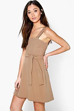 Boohoo Anya Square Neck Tie Waist Pinafore Dress