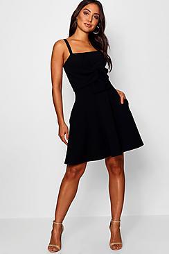 Boohoo Bea Bow Front Detail Skater Dress