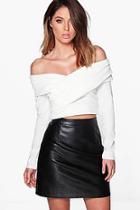 Boohoo Hannah Off The Shoulder Pleated Collar Crop Top