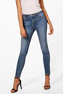 Boohoo Alicia Mid Rise Skinny Jeans