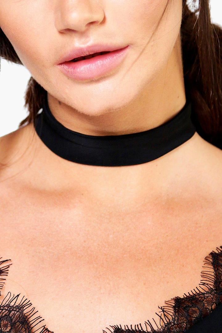 Boohoo Grace Skinny Slinky Choker Black