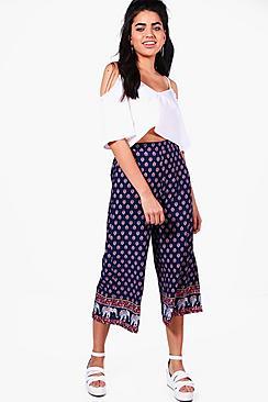 Boohoo Eva Border Print Woven Wide Leg Culottes