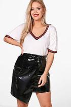 Boohoo Plus Isobel V Neck Rib Trim Tee