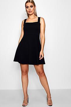 Boohoo Plus Rhyla Crepe Square Neck Skater Dress