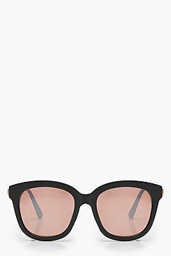 Boohoo Toni Matte Oversized Square Sunglasses