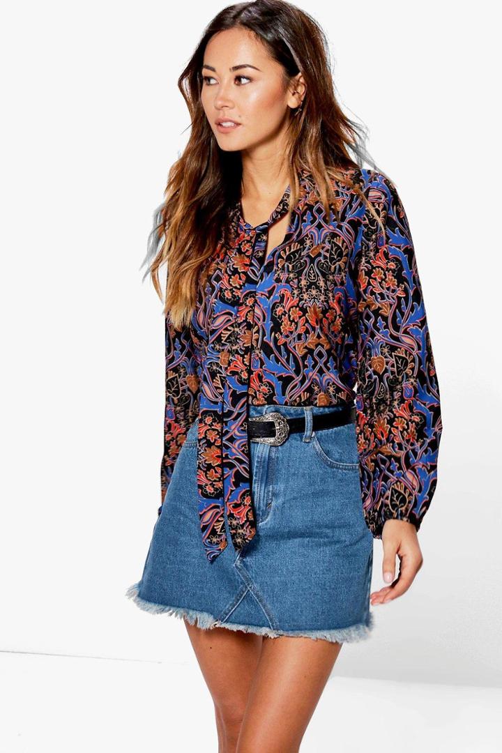 Boohoo Muriel Woven Tie Neck Printed Blouse Multi