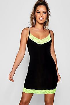 Boohoo Petite Jess Lace Detail Strappy Bodycon Dress