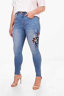 Boohoo Plus Lena Embroidered Skinny Jean