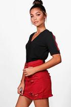 Boohoo Betsy Rib Sport Stripe Front T-shirt