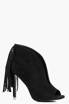 Boohoo Maria Deep V Fringed Shoe Boot