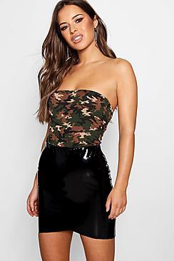 Boohoo Petite Megan V Front Vinyl Mini Skirt