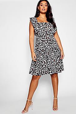 Boohoo Plus Leopard Horn Button Ruffle Skater Dress