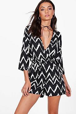 Boohoo Tall Scarlett Mono Print Playsuit