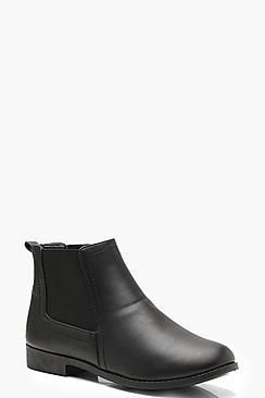 Boohoo Flat Chelsea Boots