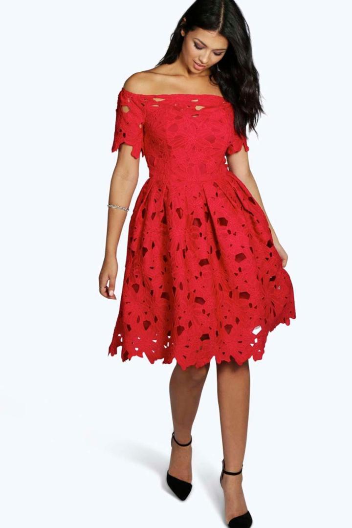 Boohoo Boutique Lisa Off Shoulder Lace Skater Dress Red