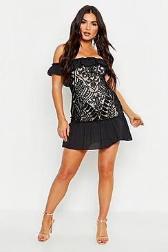 Boohoo Off The Shoulder Frill Hem Lace Bodycon Dress