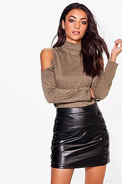 Boohoo Tall Ayla Cold Shoulder High Neck Jumper