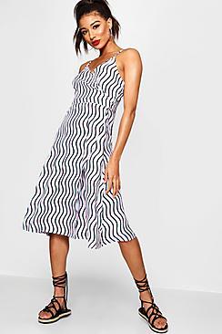 Boohoo Maddie Wave Stripe Strappy Midi Dress