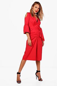Boohoo Gia Woven Wrap Frill Blouse And Culotte