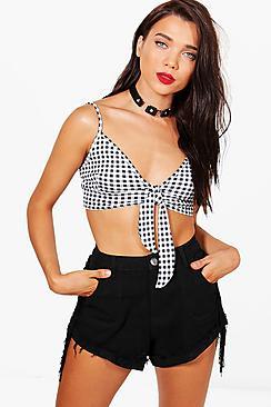 Boohoo Petite Alice Gingham Knot Front Crop Top