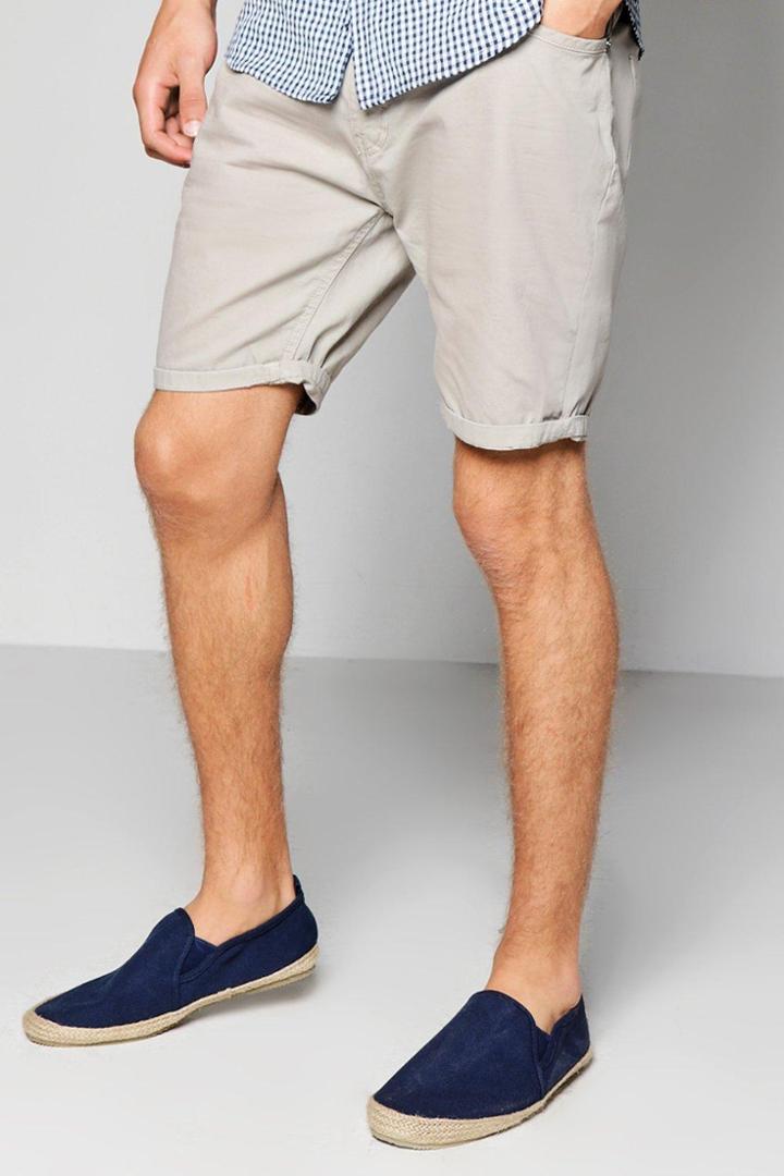 Boohoo Pink Broken Cotton Twill Chino Short Grey