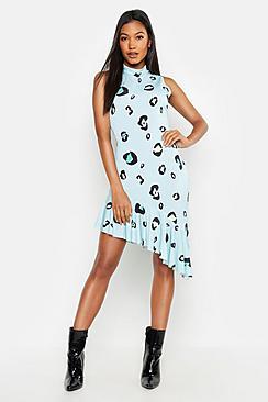 Boohoo High Neck Asymetric Hem Shift Dress