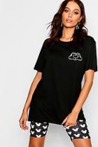 Boohoo Disney Mickey Hands Pocket Placement T-shirt