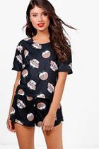 Boohoo Bella Christmas Pug & Pudding Short & Tee Set