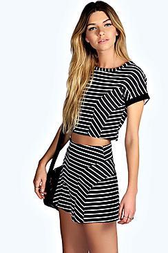 Boohoo Sinead Crop Top And Shorts Co-ords Set