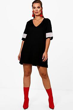 Boohoo Plus Edith V Neck T-shirt Sport Dress