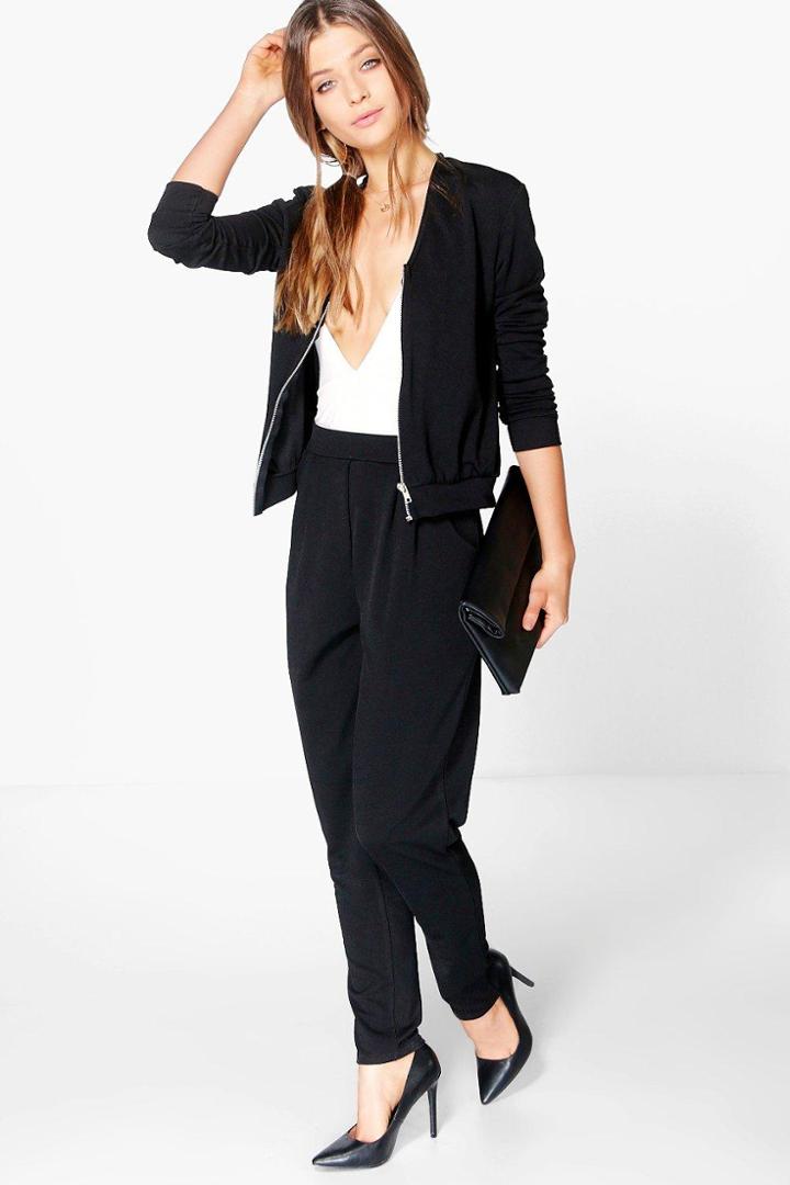Boohoo Eloise Pleat Front Pocket Crepe Trouser Black