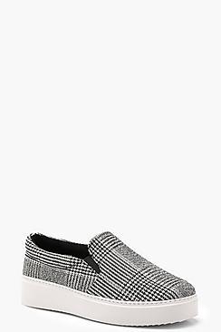 Boohoo Check Platform Skaters
