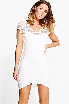 Boohoo Gia Scallop Lace Bodycon Dress
