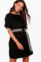 Boohoo Bethany Sports Belted Shift Dress