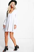 Boohoo Pascale Flared Sleeve V Neck Shift Dress