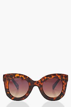 Boohoo Ivy Oversized Tortoise Frame Sunglasses