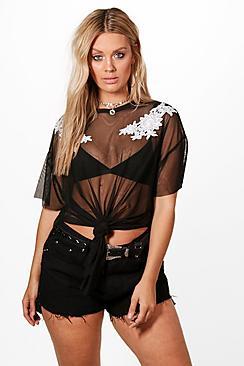 Boohoo Plus Charlotte Embroidered Mesh Tee