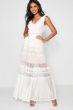 Boohoo Boutique Jian Lace Panelled Detail Maxi Dress