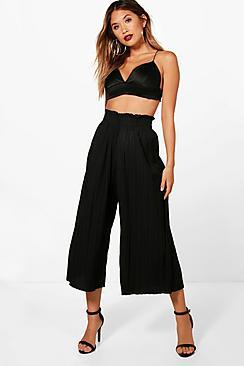 Boohoo Amy Woven Pleat Wide Leg Culotte