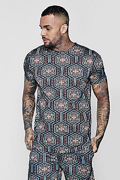 Boohoo Moroccan Sublimation Print T-shirt With Curve Hem Co-ord