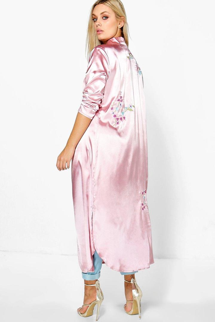 Boohoo Plus Emilie Embroidered Satin Duster Rose