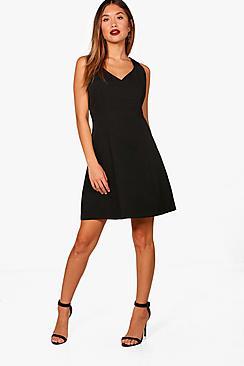 Boohoo Emily Woven Tailored Skater Dress