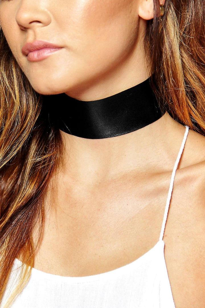 Boohoo Ella Extra Wide Pu Choker Black