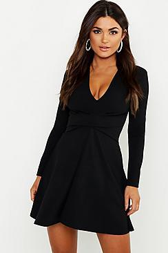 Boohoo Long Sleeved Plunge Neck Skater Dress
