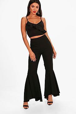 Boohoo Ava Dipped Flared Hem Woven Wide Leg Pants